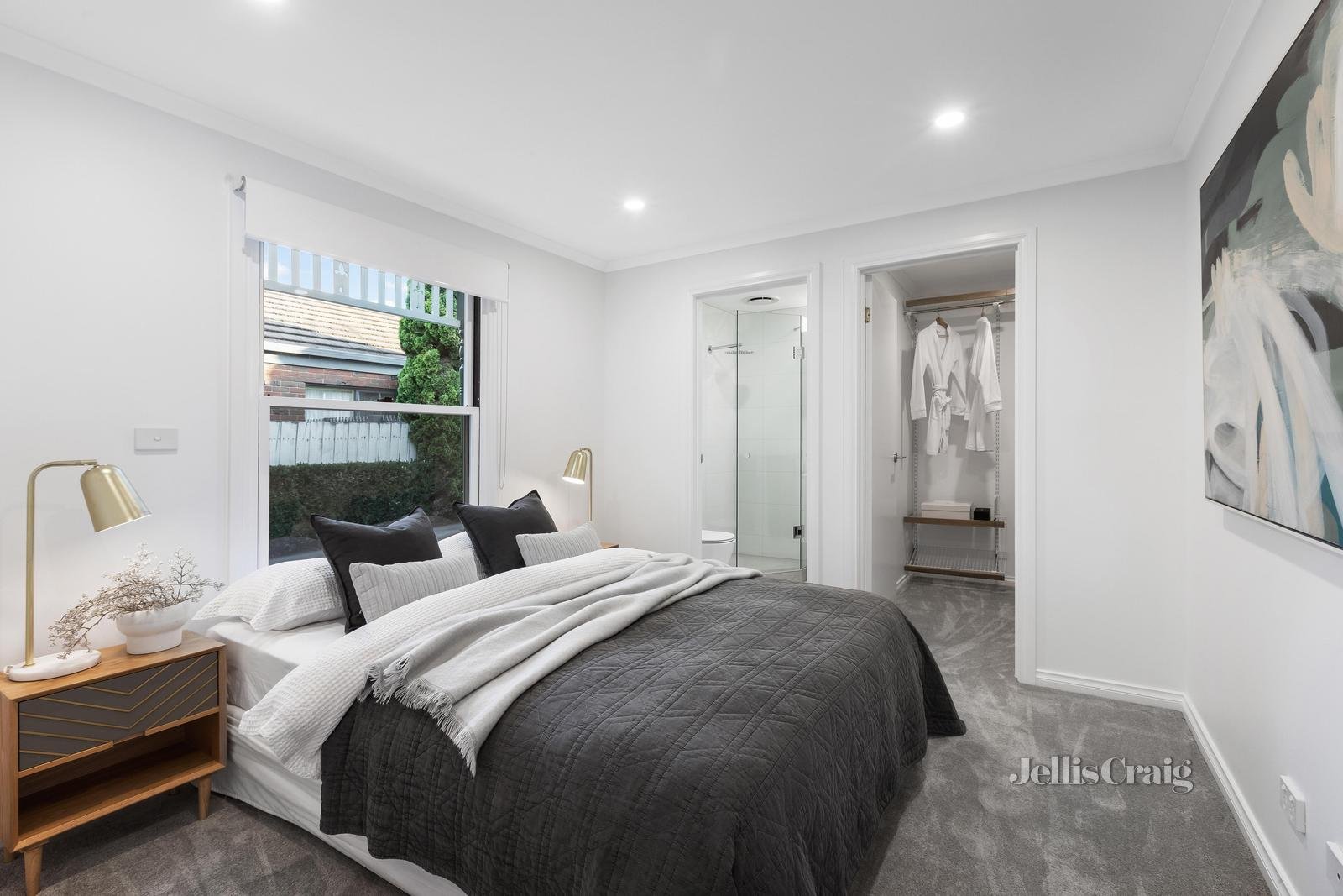 2/16 View Street, Highett image 7