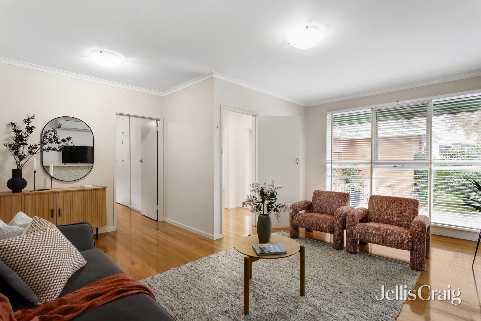 2/16 Weybridge Street, Surrey&nbsp;Hills image 2