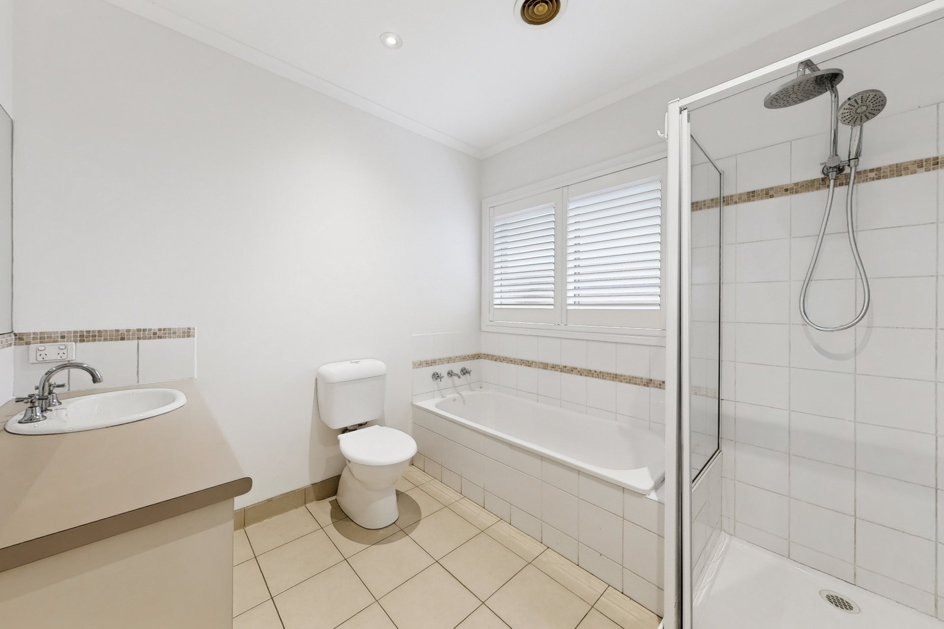 2/16 Wridgway Avenue, Burwood image 9