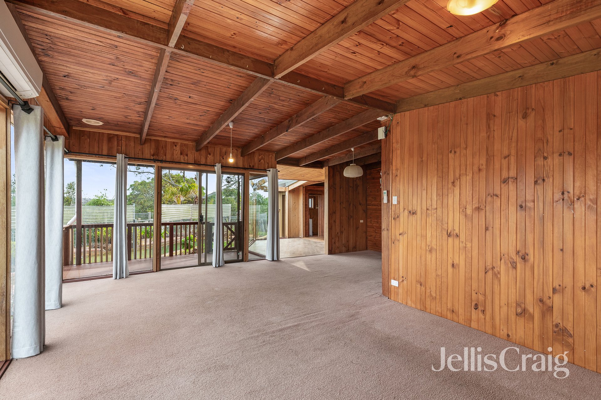 2/160 Roger Road, Panton Hill image 5