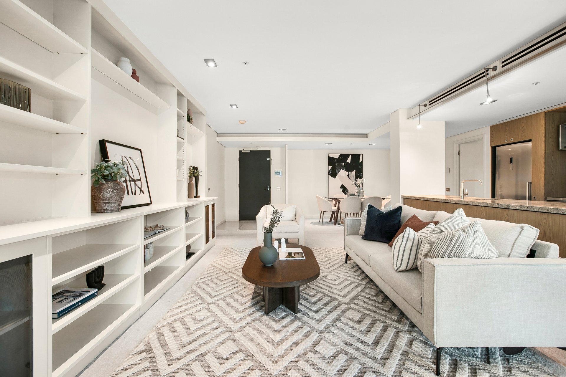 216/250 St Kilda Road, Southbank image 7
