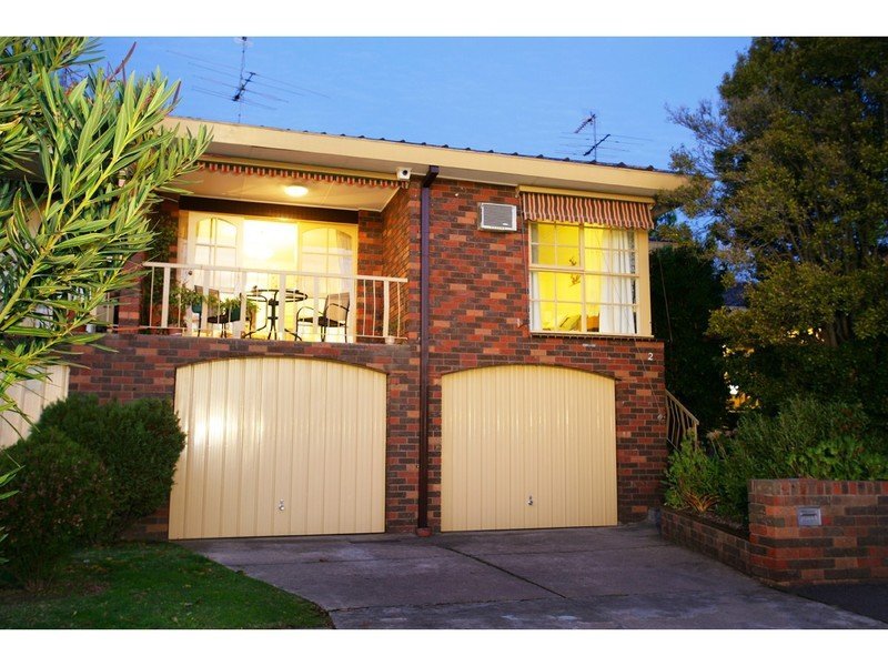2/163 Prospect Hill Road, Canterbury image 2