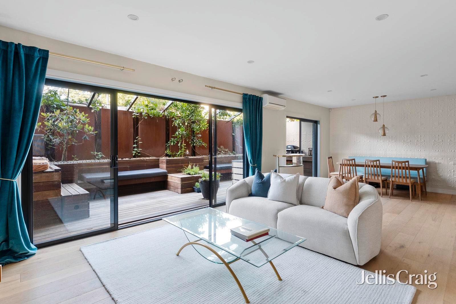 2/164 Nicholson Street, Brunswick&nbsp;East image 2