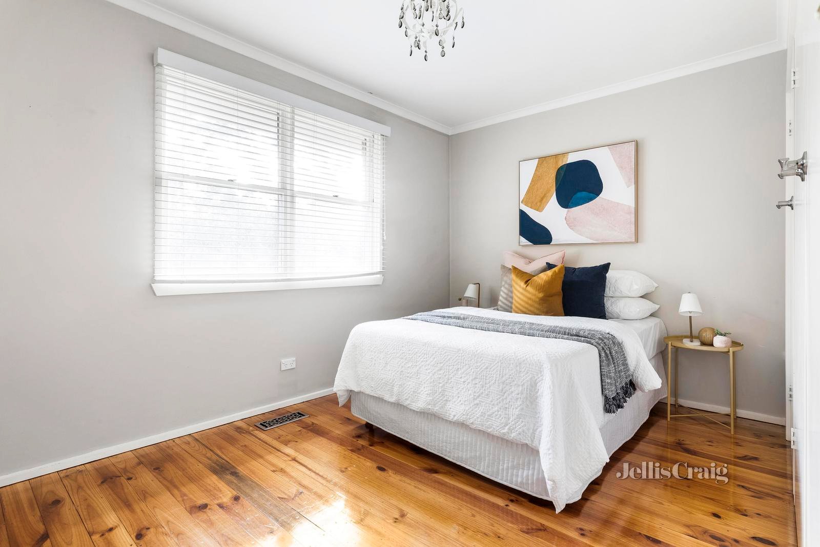 2/164 Waiora Road, Rosanna image 7