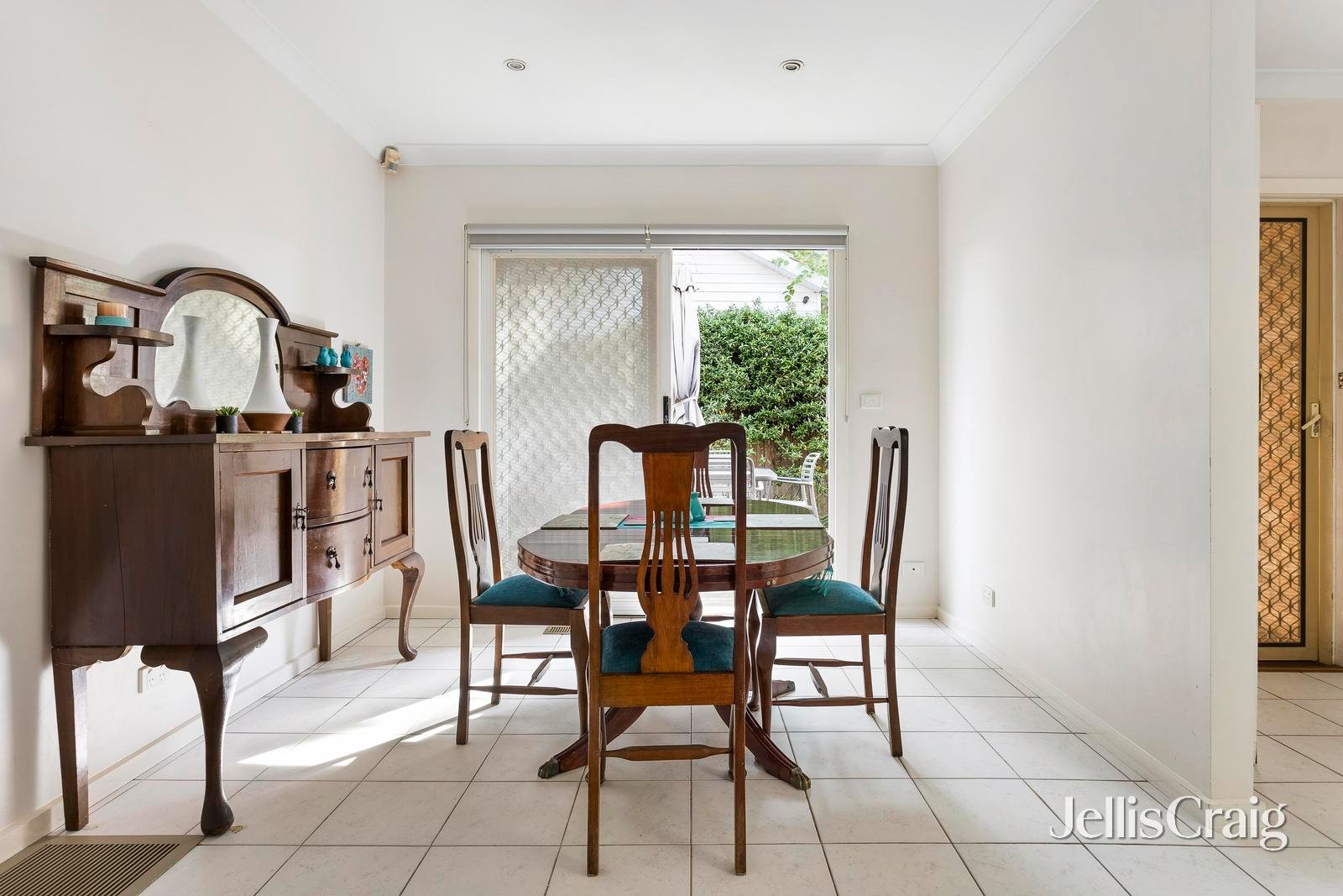 2/165 Miller Street, Thornbury image 5