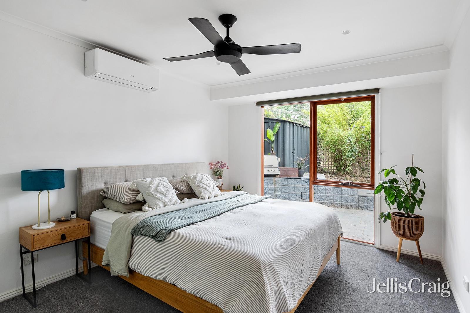 2/165 Rattray Road, Montmorency image 9