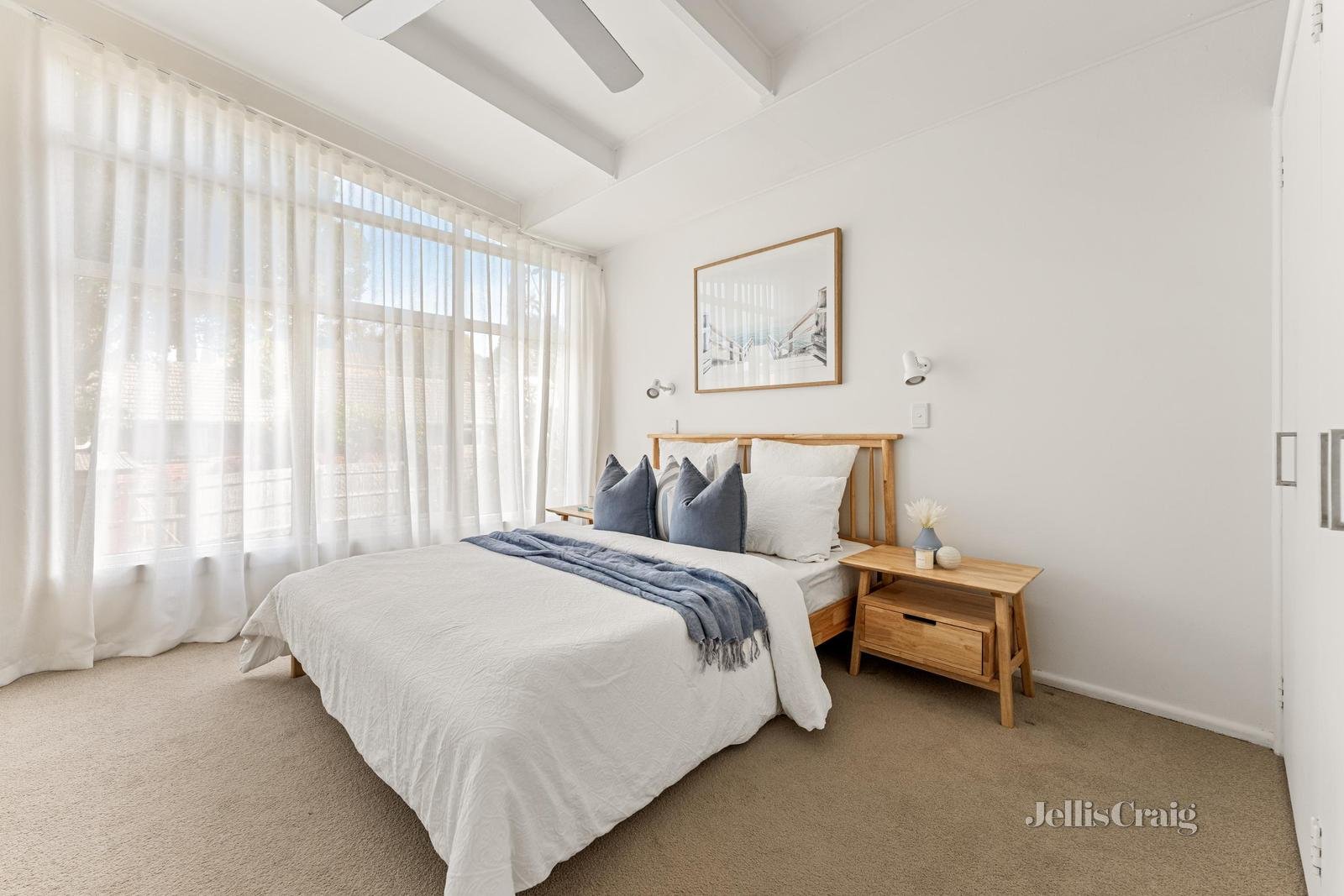 2/166 Charman Road, Mentone image 11