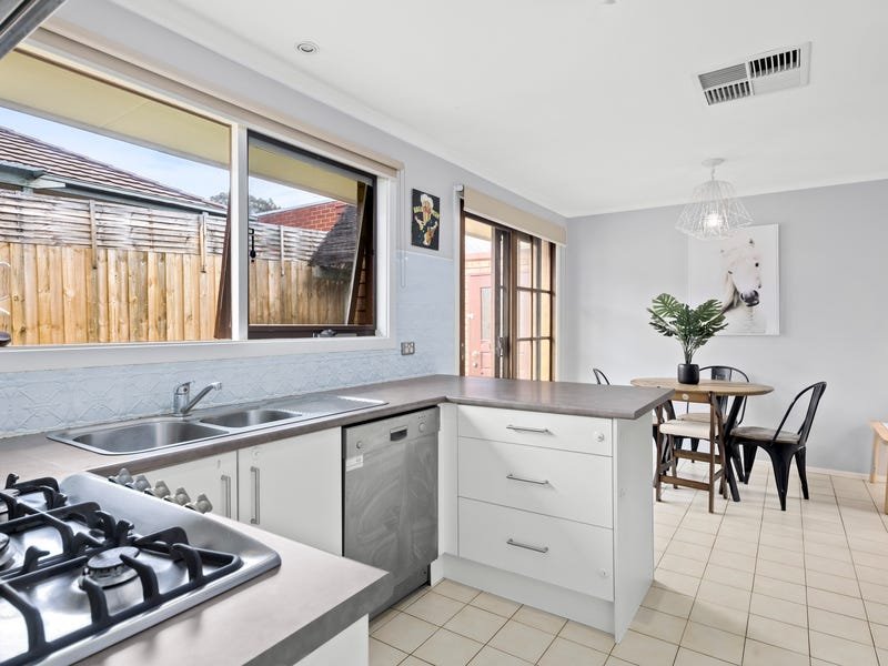Property Gallery Thumbnail 4