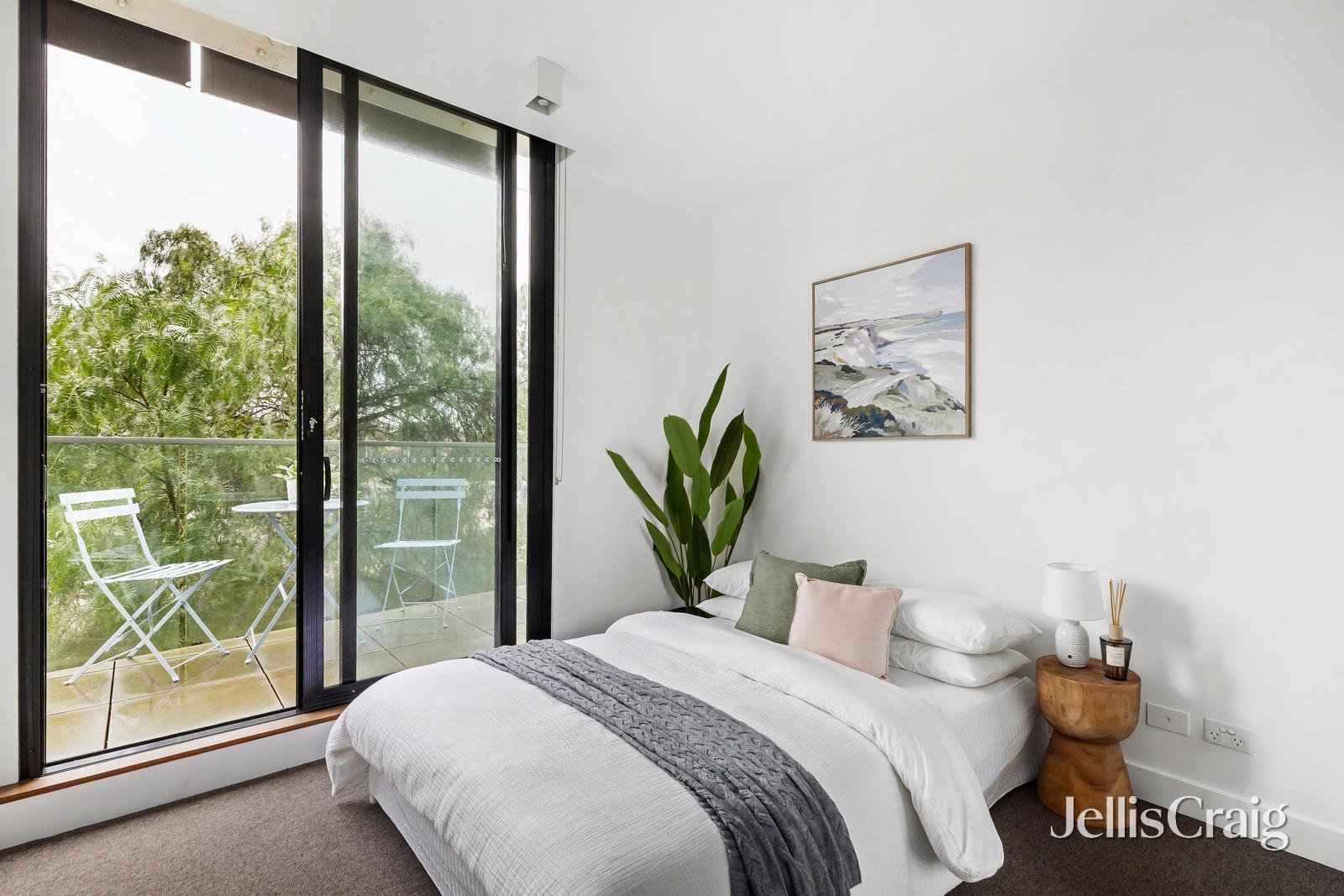 216/96 Camberwell Road, Hawthorn&nbsp;East image 4