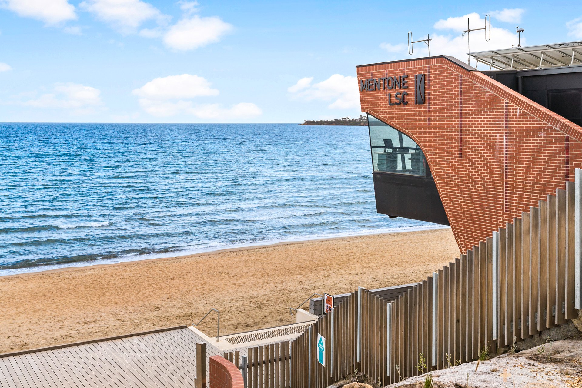 217-221 Nepean Highway Parkdale