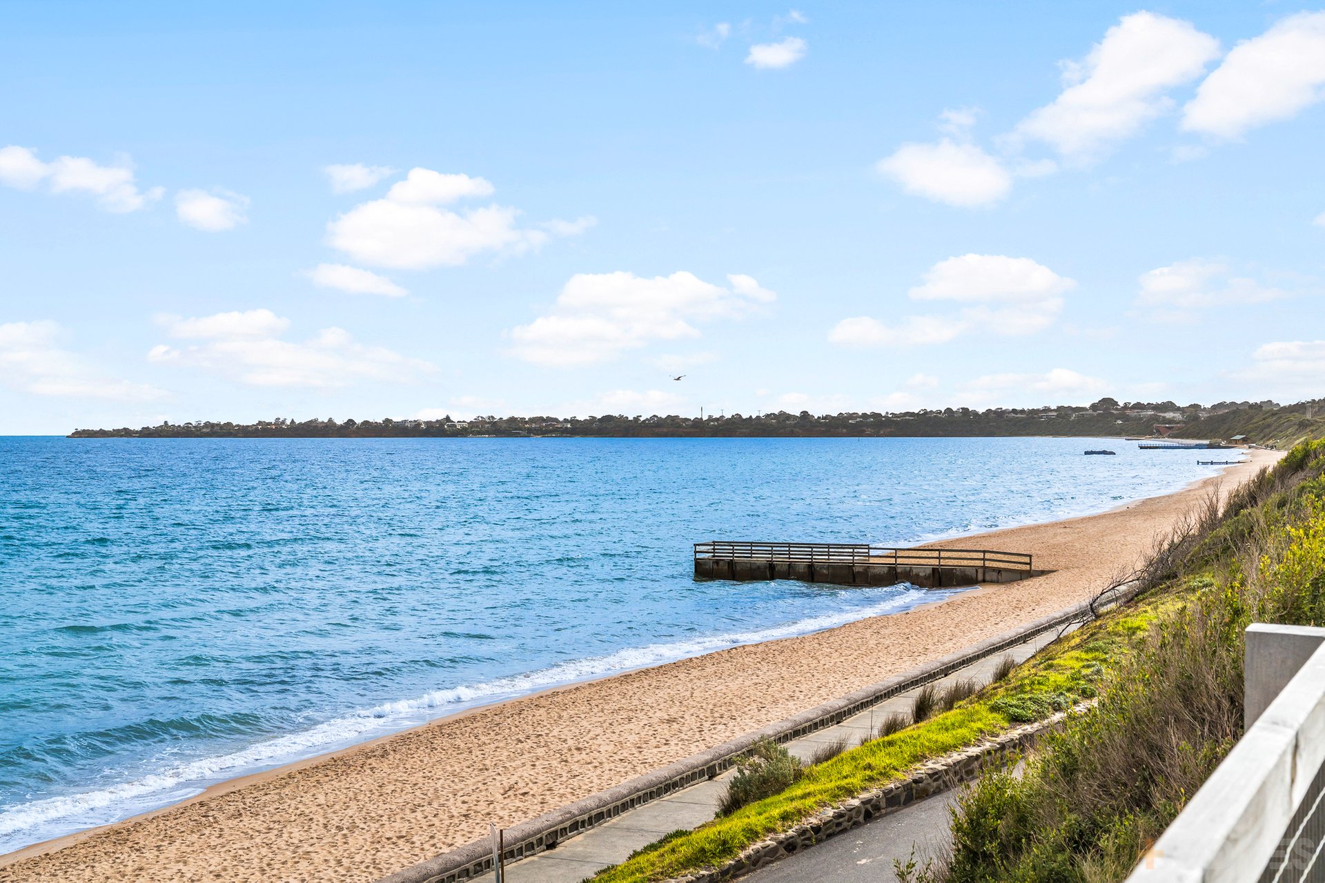 217-221 Nepean Highway Parkdale