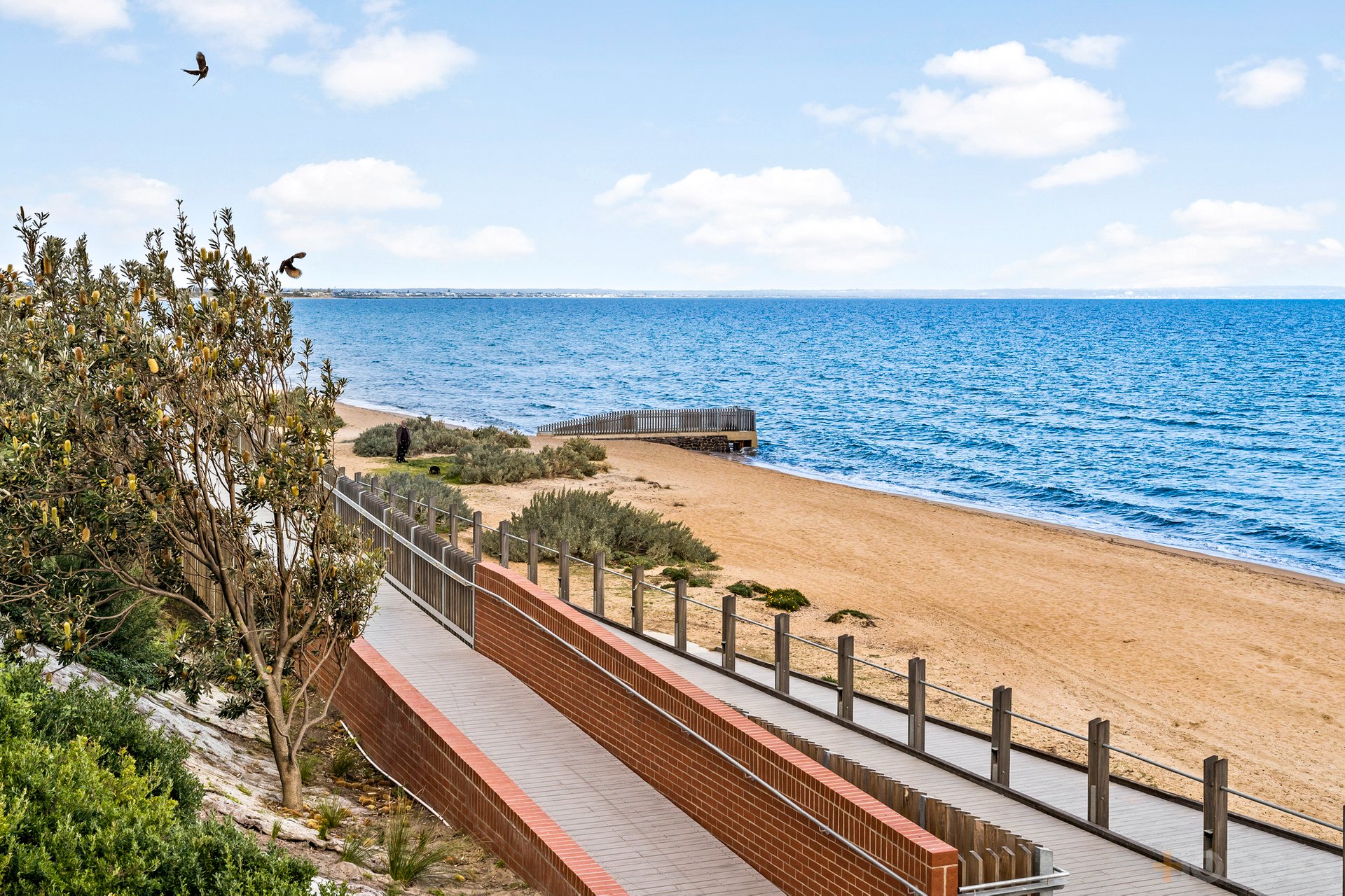 217-221 Nepean Highway Parkdale