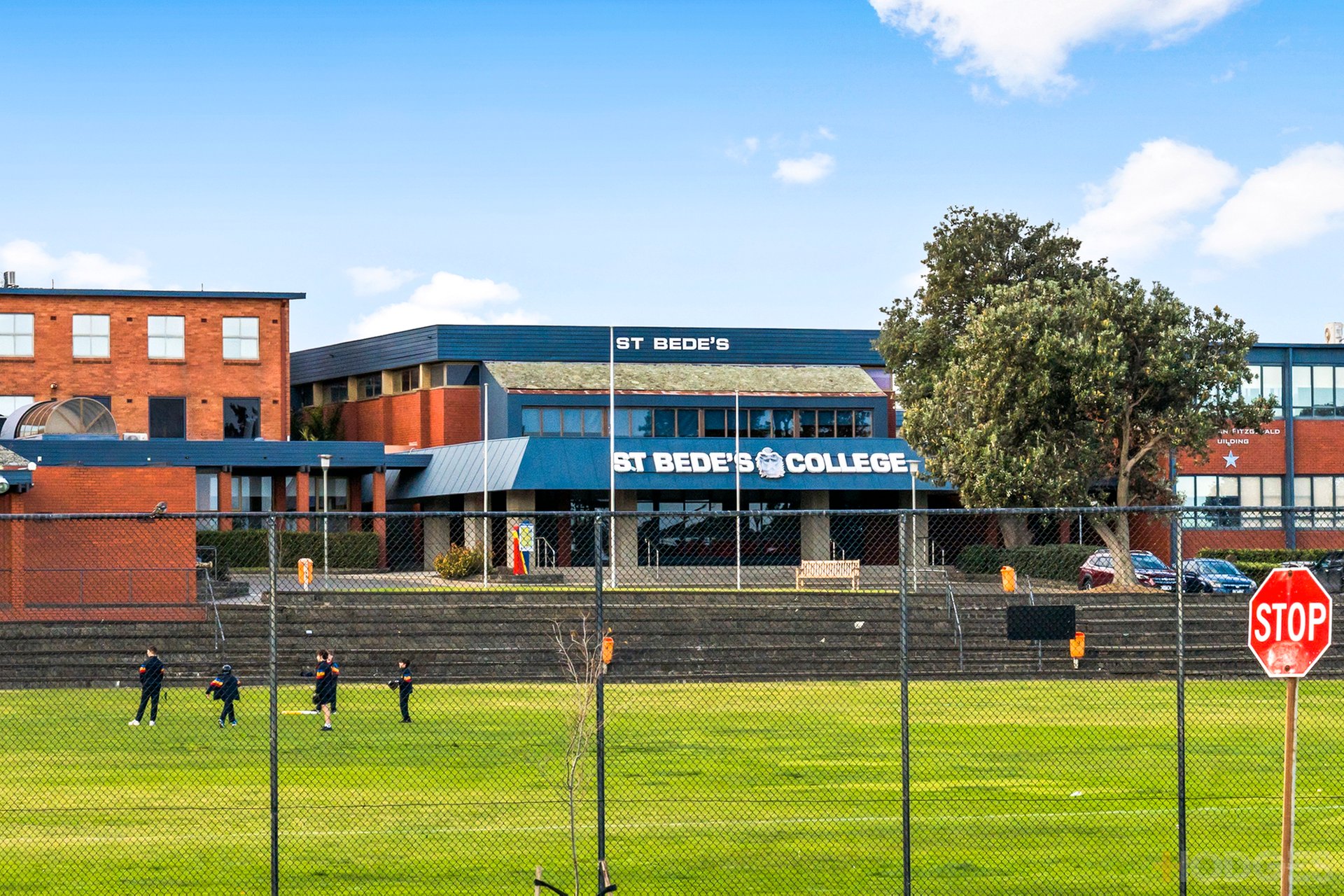 217-221 Nepean Highway Parkdale