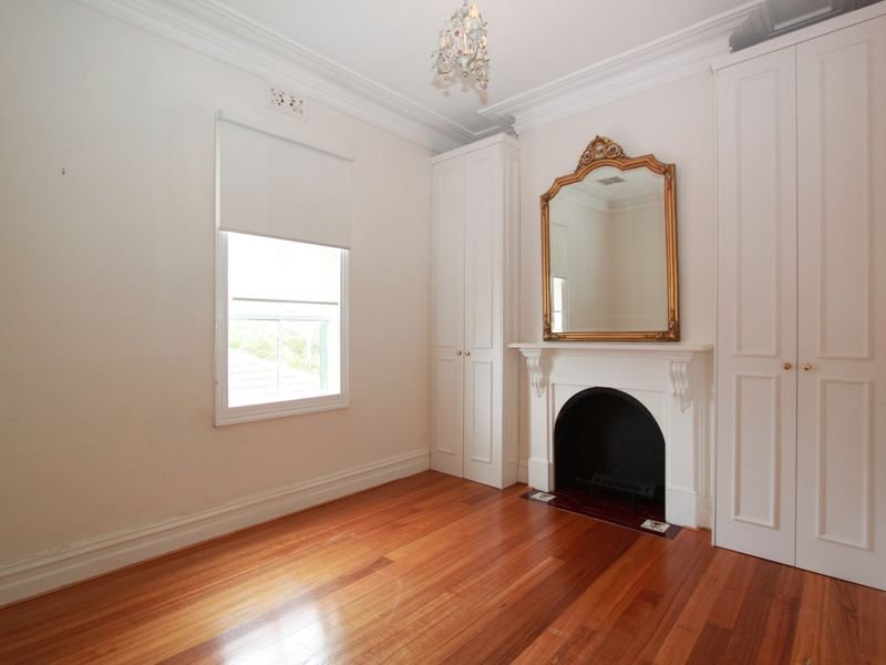 Property Gallery Thumbnail 9
