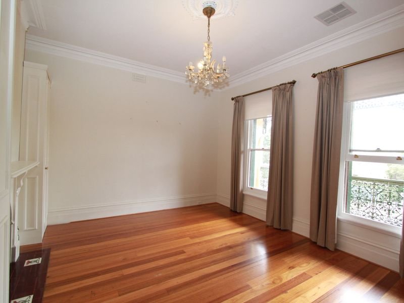 Property Gallery Thumbnail 10