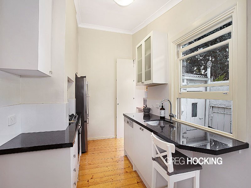 217 Canterbury Road, St Kilda West image 3