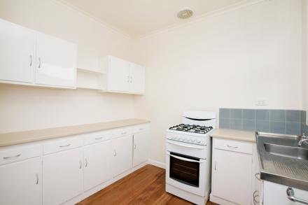 Property Gallery Thumbnail 3