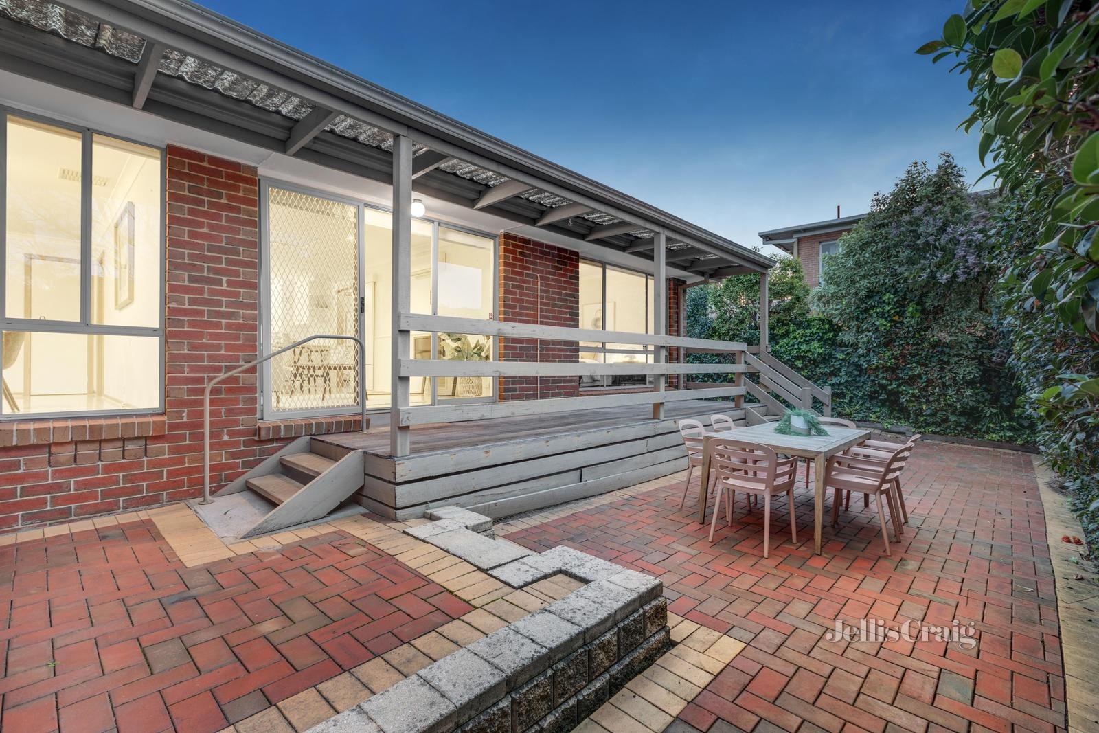 2/17 Godfrey Street, Bentleigh image 10