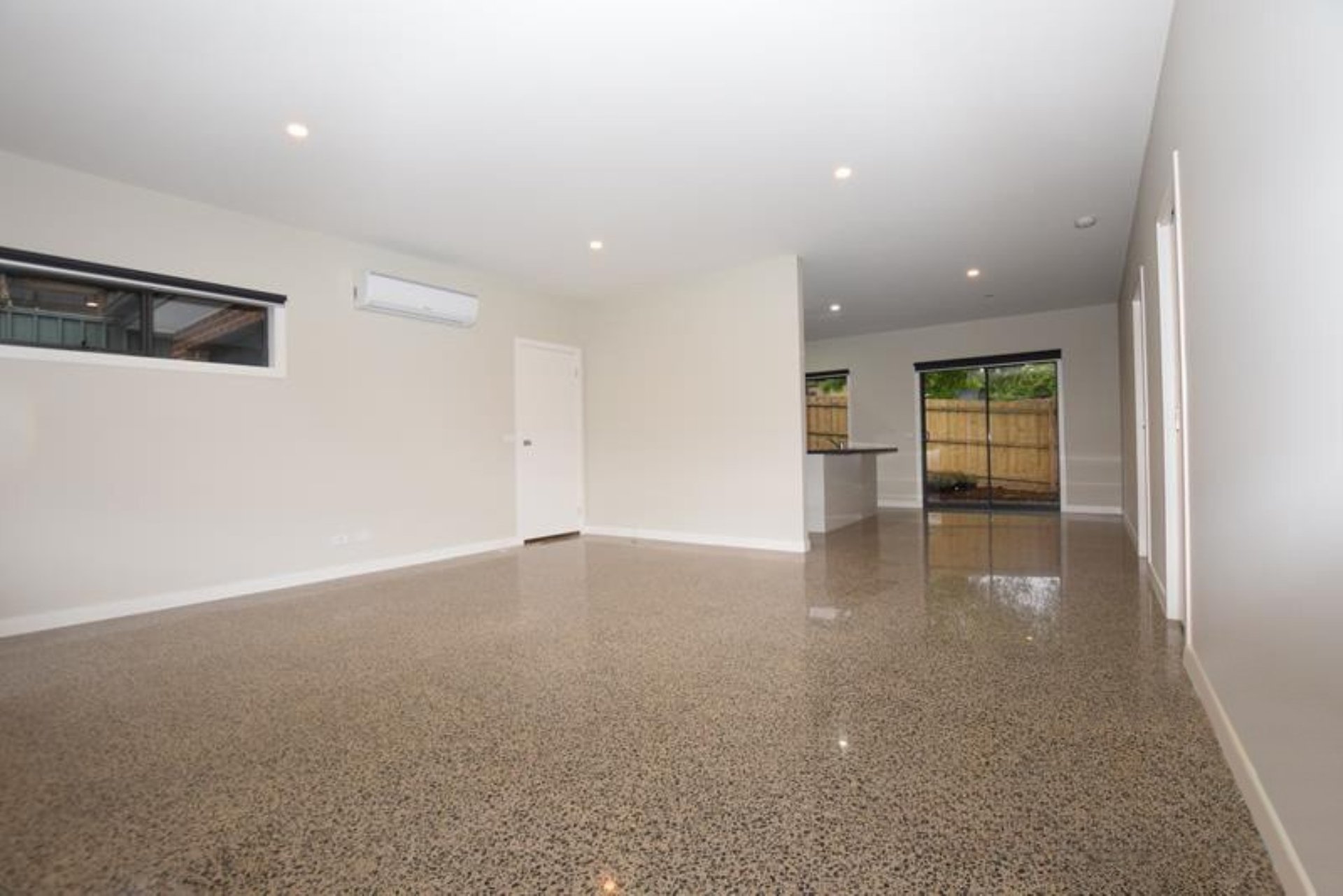 2/17 Greenville Street, Mooroolbark image 2