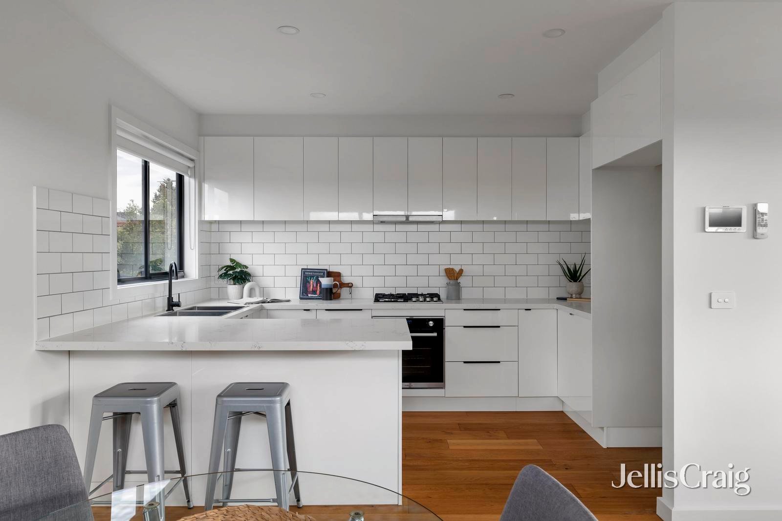 2/17 McComas Street, Reservoir image 3