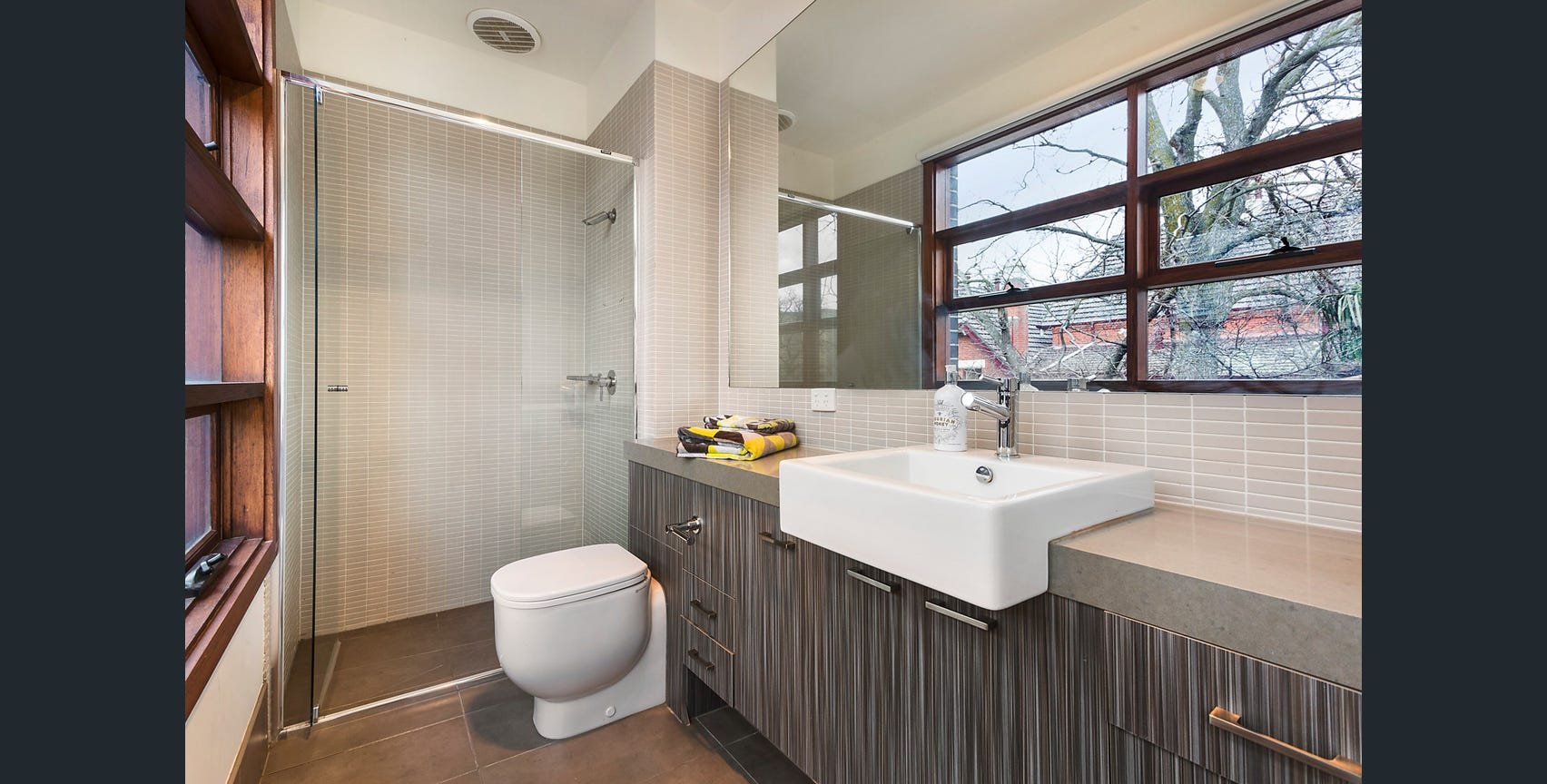 2/17 Pakington Street, Kew image 8