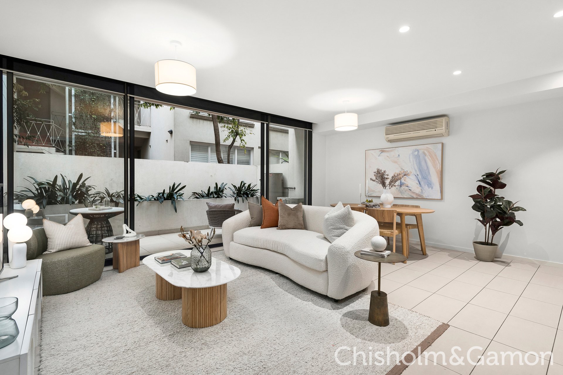 2/17 Pine Avenue, Elwood image 5