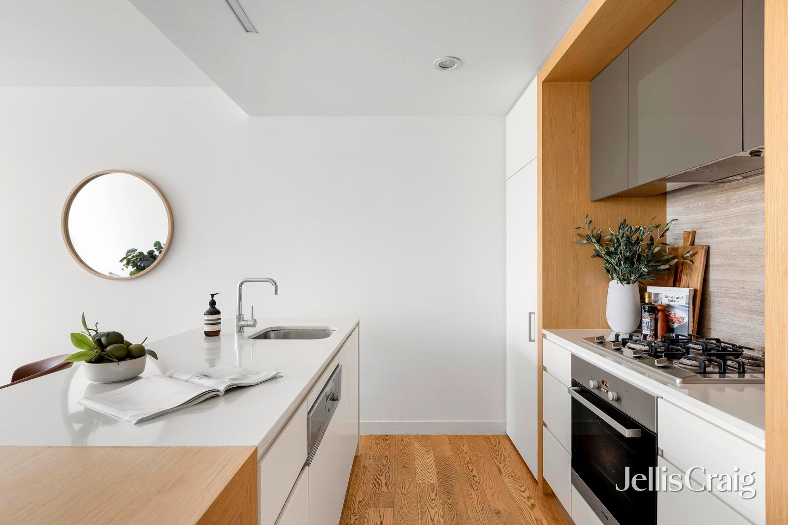 2/17 Rex Avenue, Alphington image 4