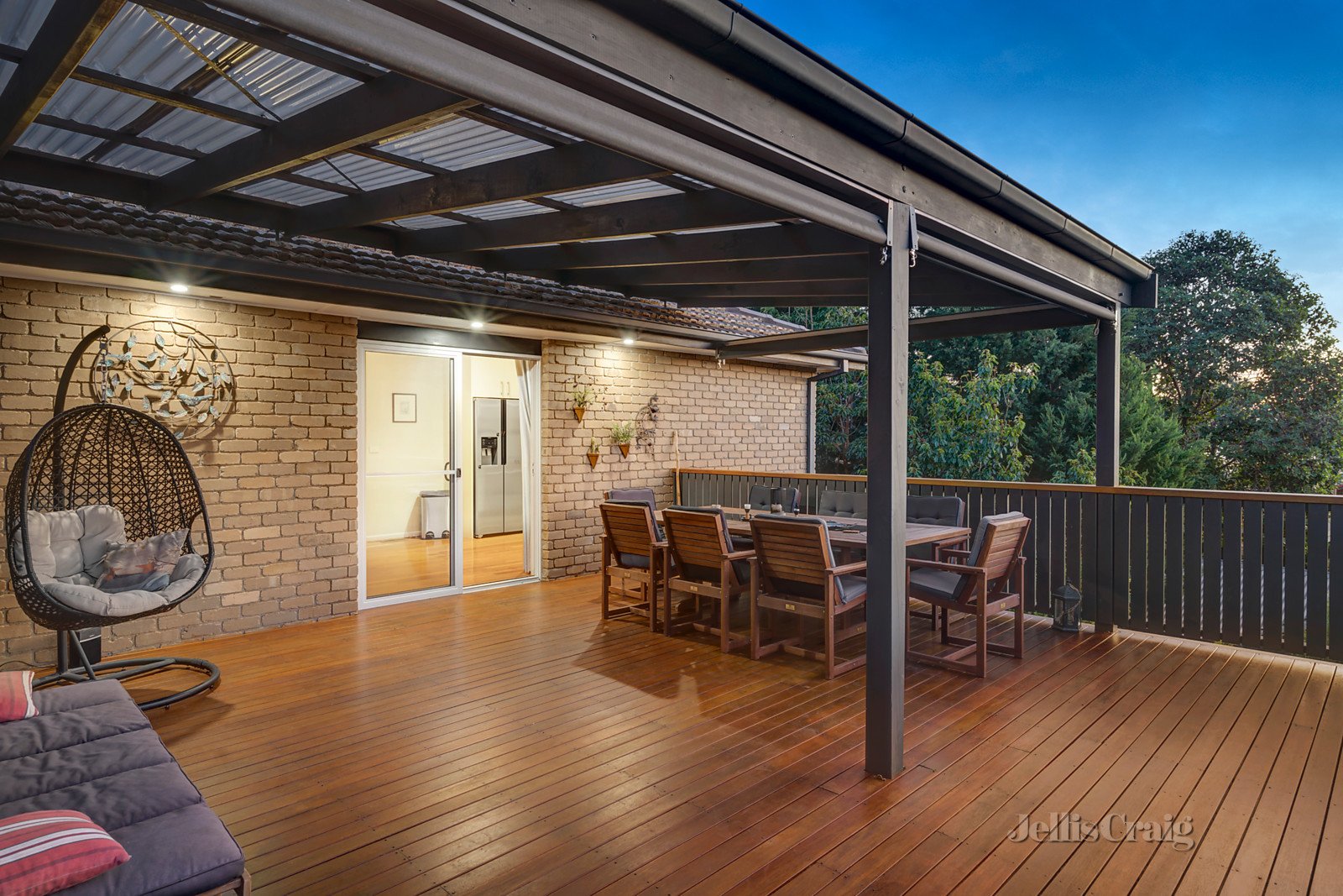 217 St Helena Road, Greensborough image 10