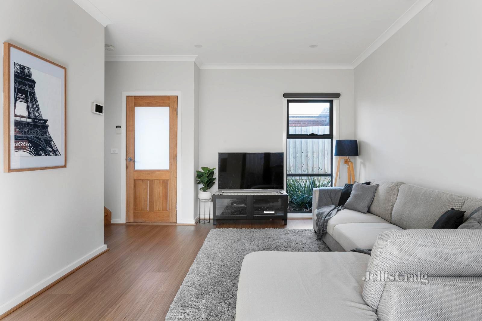 2/17 Suffolk Street, Reservoir image 10