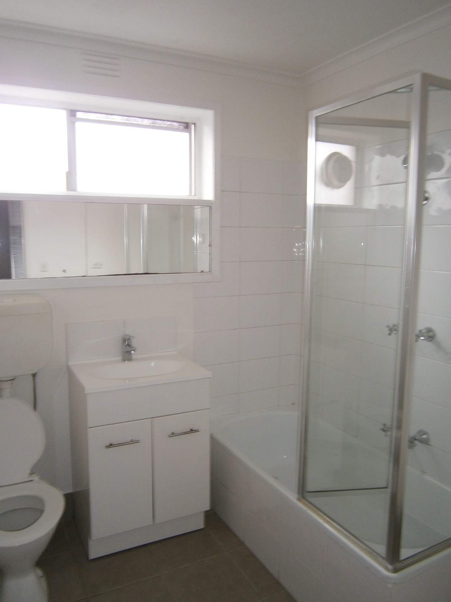 2 / 17 Toward Street MURRUMBEENA, VIC 3163