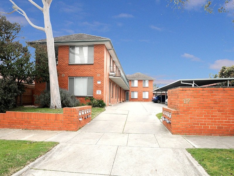 2 / 17 Toward Street MURRUMBEENA, VIC 3163