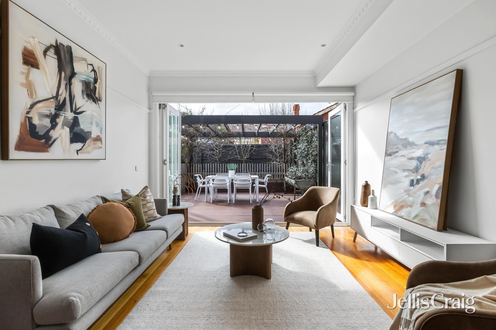 217 Waverley Road, Malvern&nbsp;East image 2