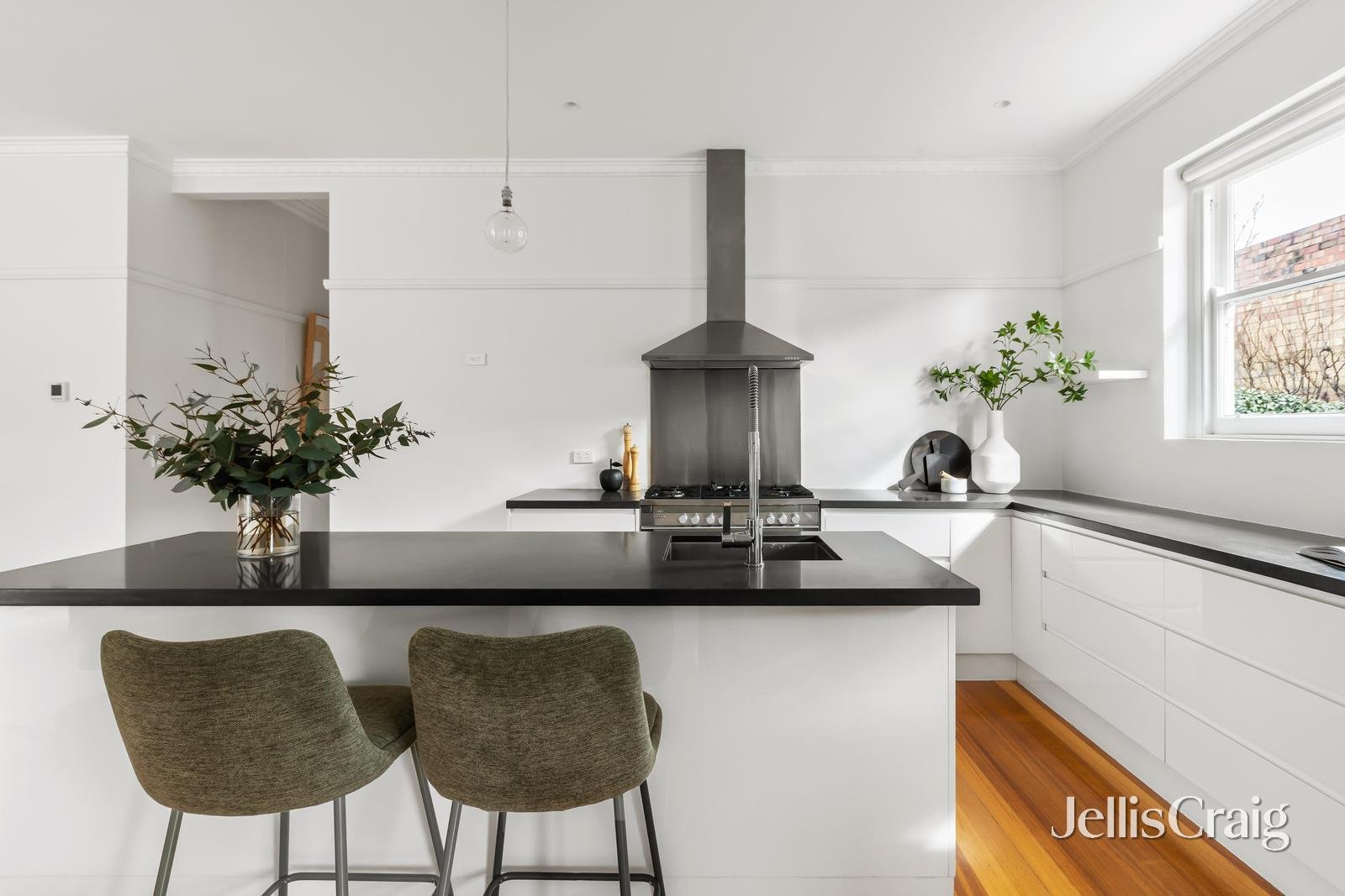 217 Waverley Road, Malvern&nbsp;East image 3