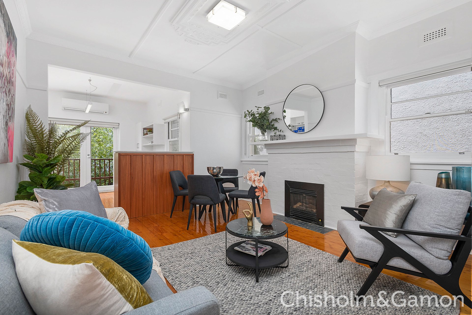 2/17 Wrexham Road, Windsor image 1