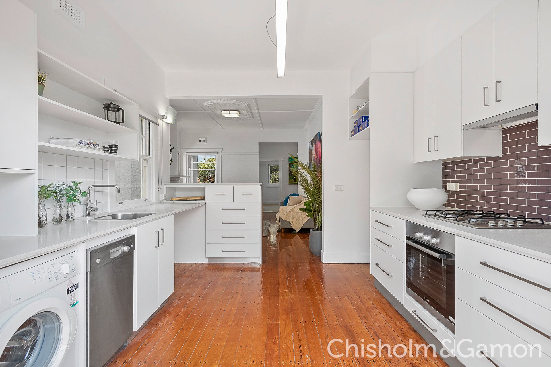 2/17 Wrexham Road, Windsor image 9