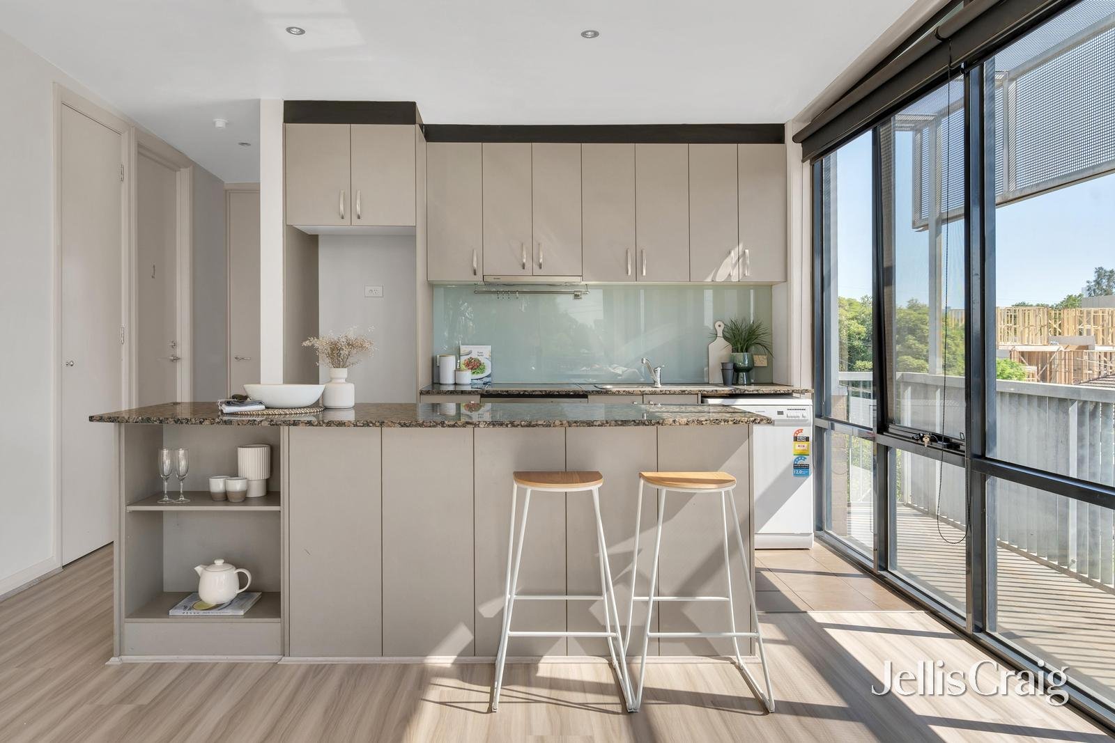 21/70-74 Brunswick Road, Brunswick image 4