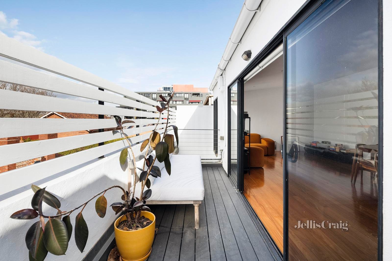 2/170 Kerr Street, Fitzroy image 2