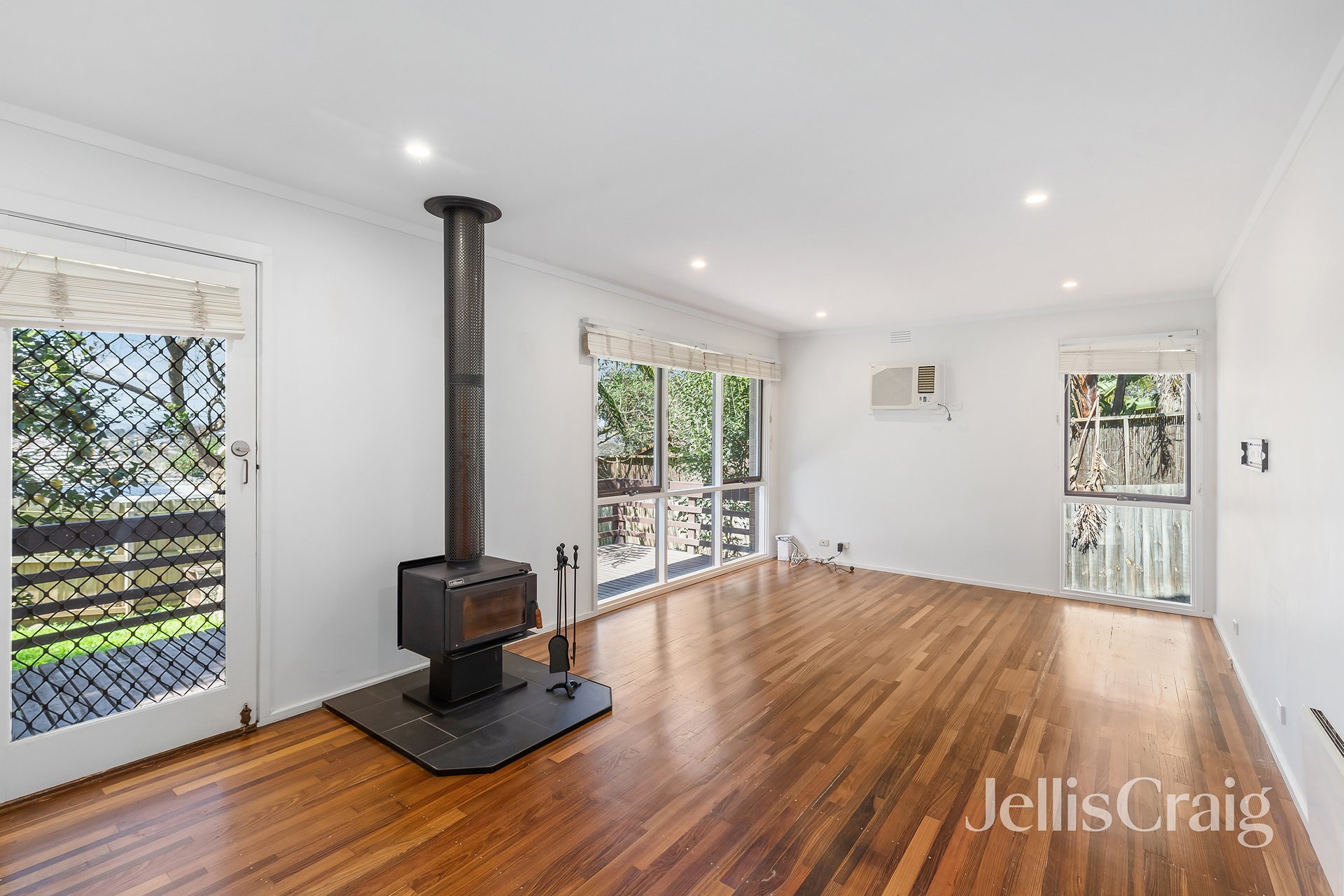 2/174 Waiora Rd, Rosanna image 2