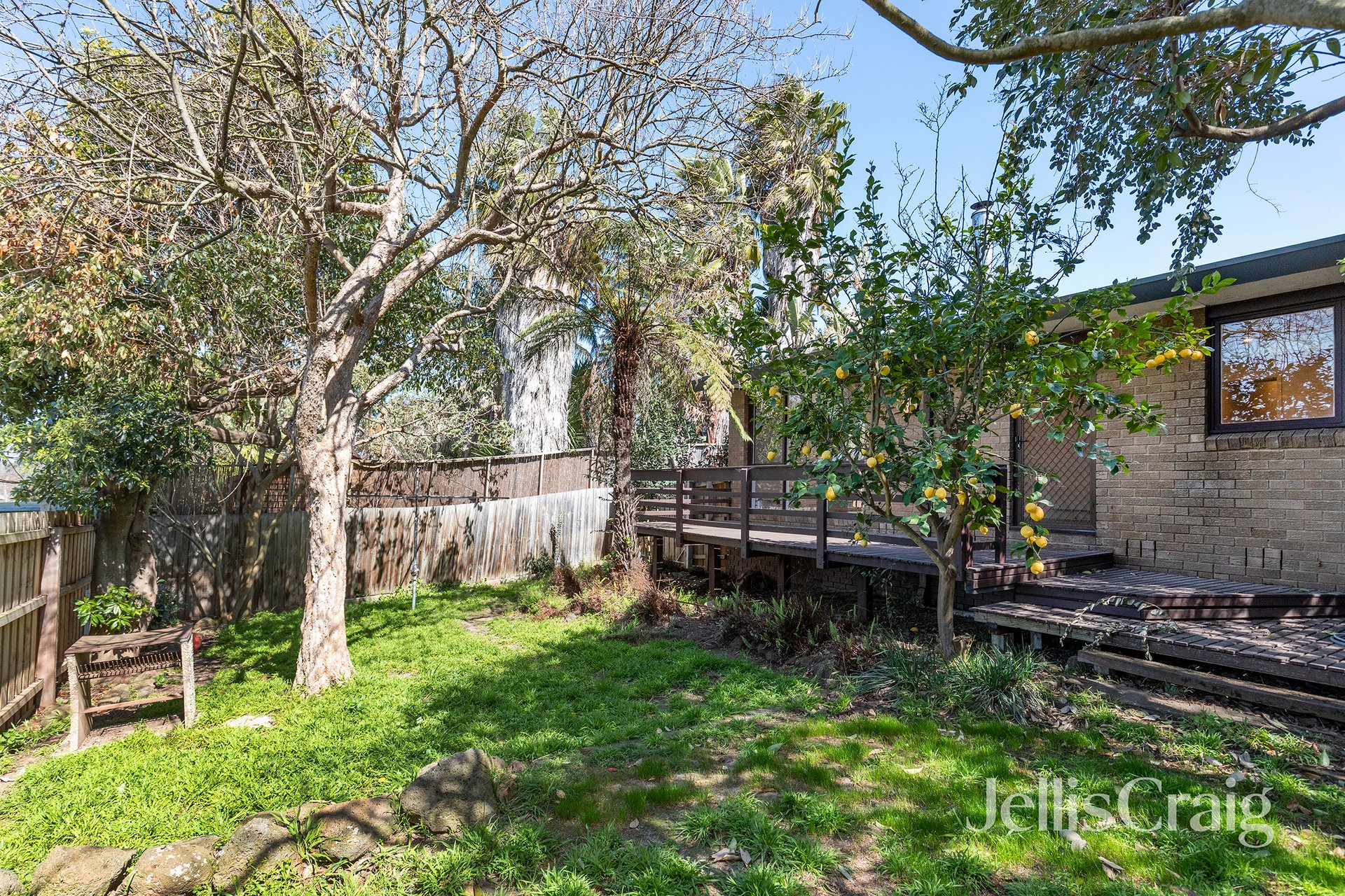2/174 Waiora Rd, Rosanna image 9