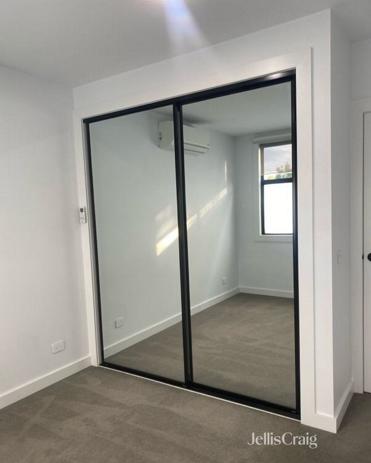 2/175 Collins Street, Thornbury image 4