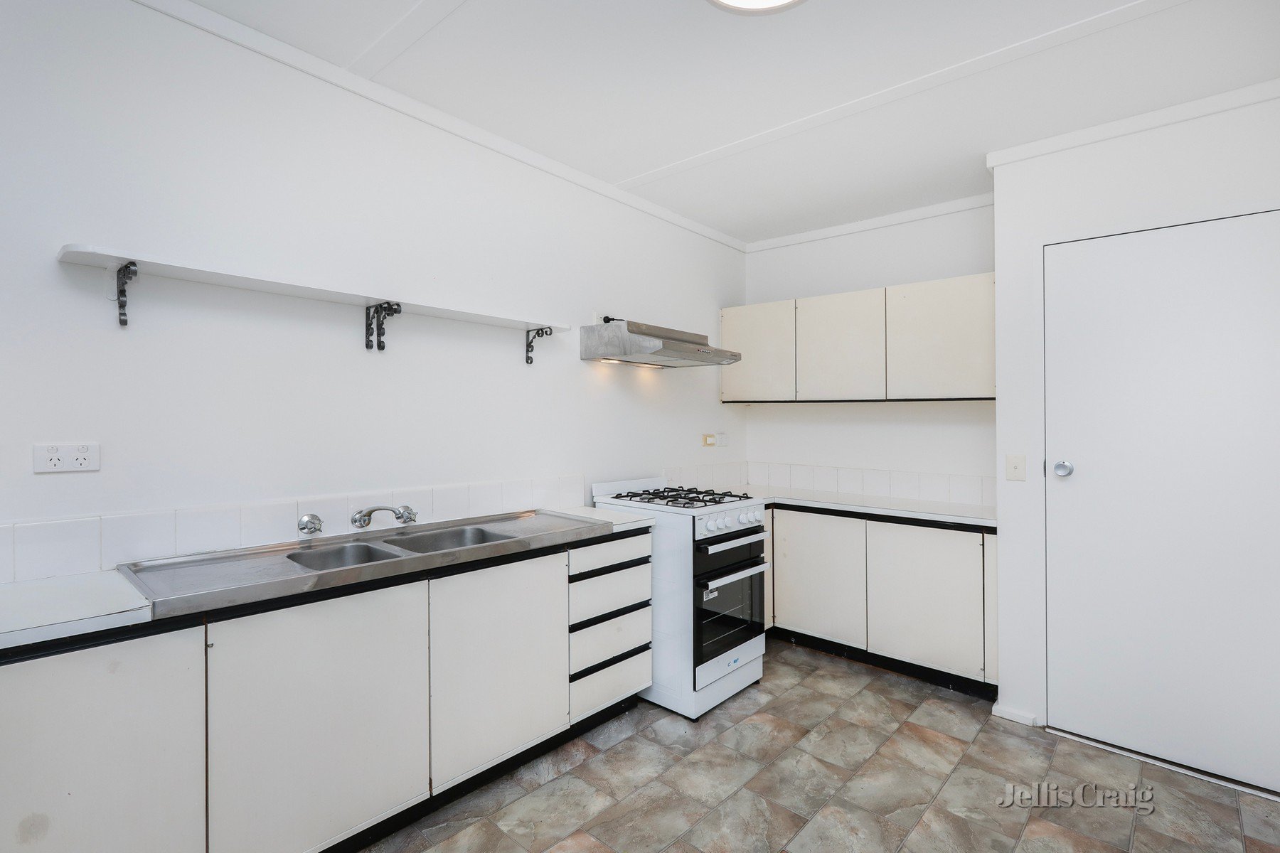 21/76 Haines Street, North Melbourne image 2