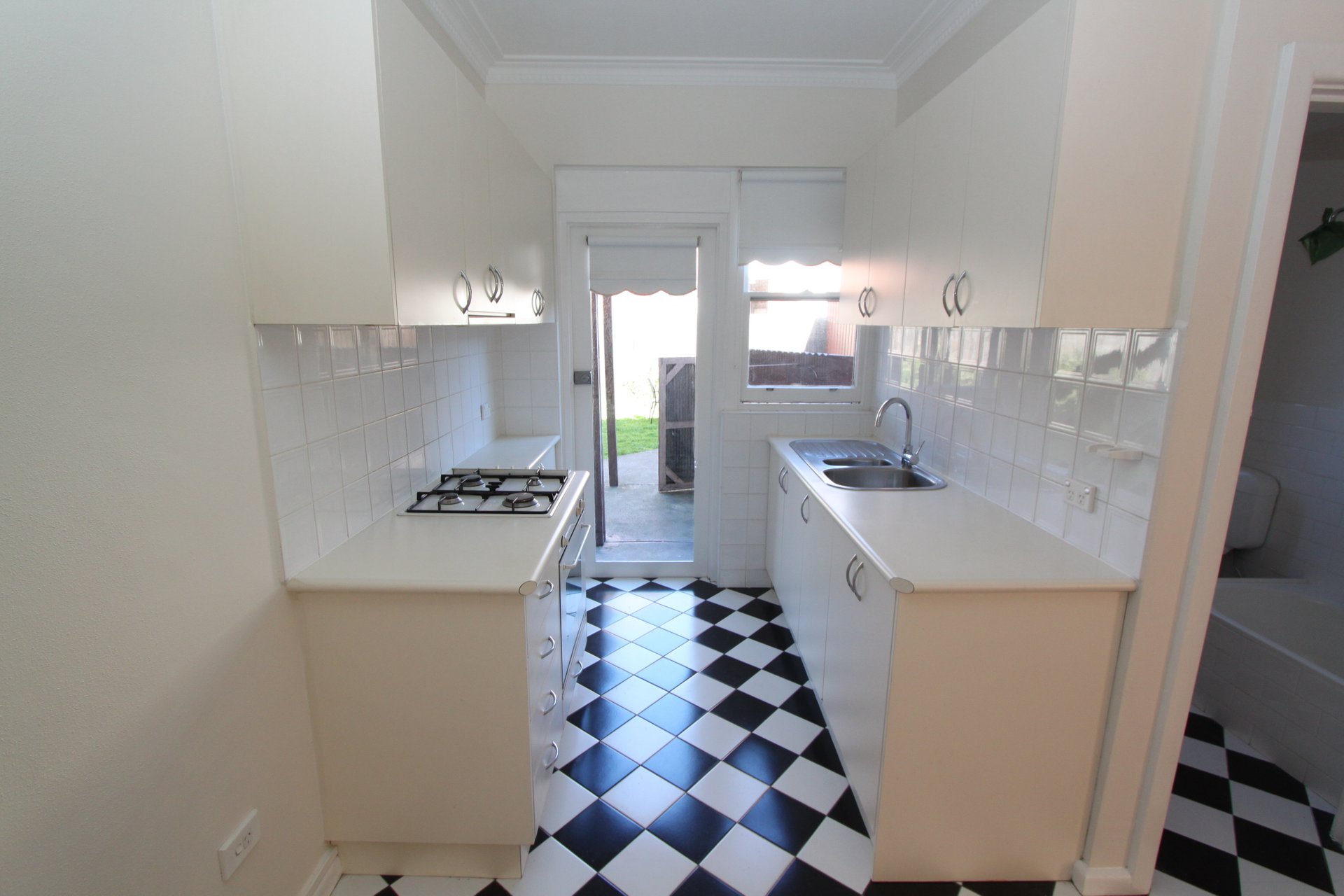 Property Gallery Thumbnail 4