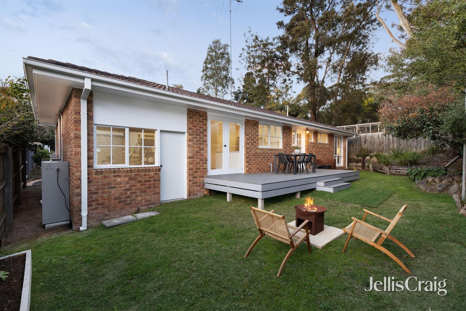 2/176 Pitt Street, Eltham image 13
