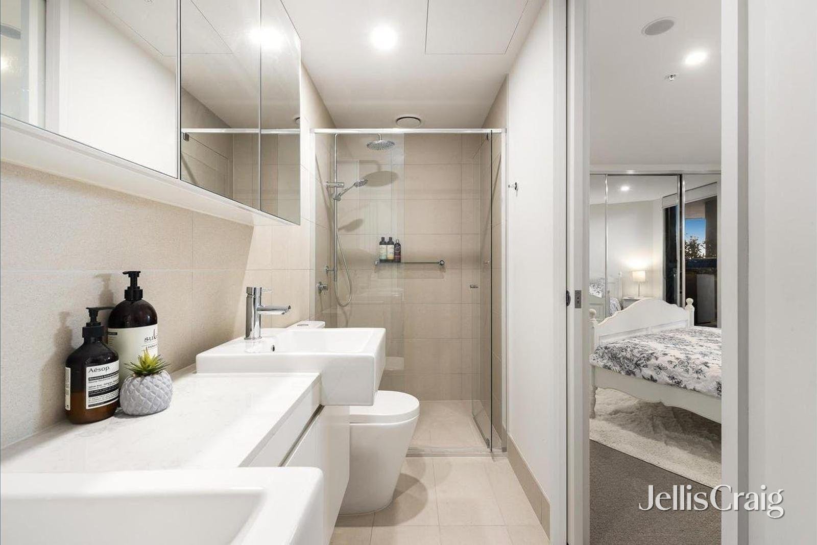 217/600 Doncaster Road, Doncaster image 7