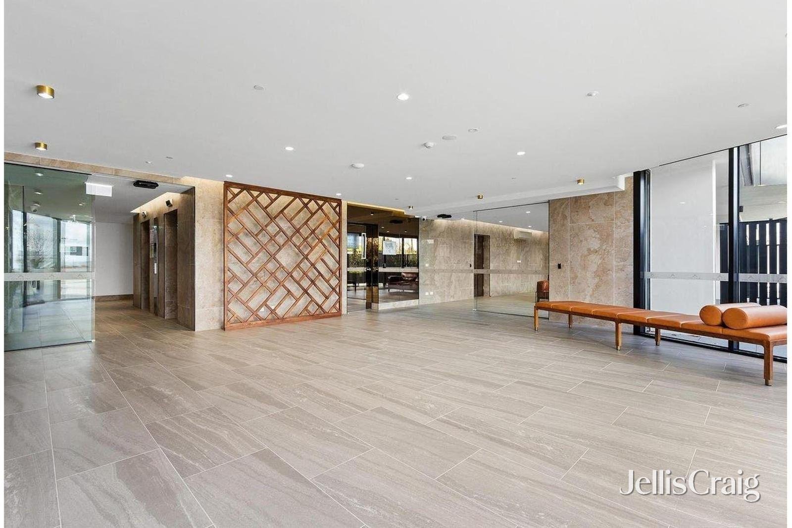 217/600 Doncaster Road, Doncaster image 17