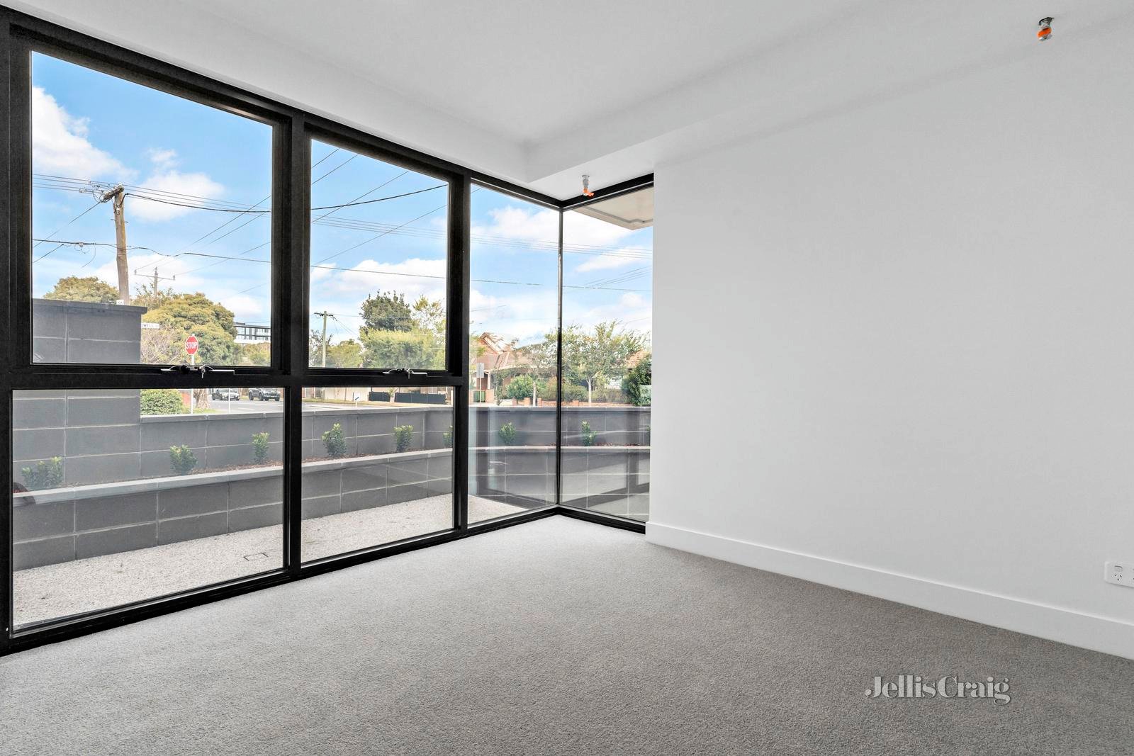 2/178 Francis Street, Yarraville image 8