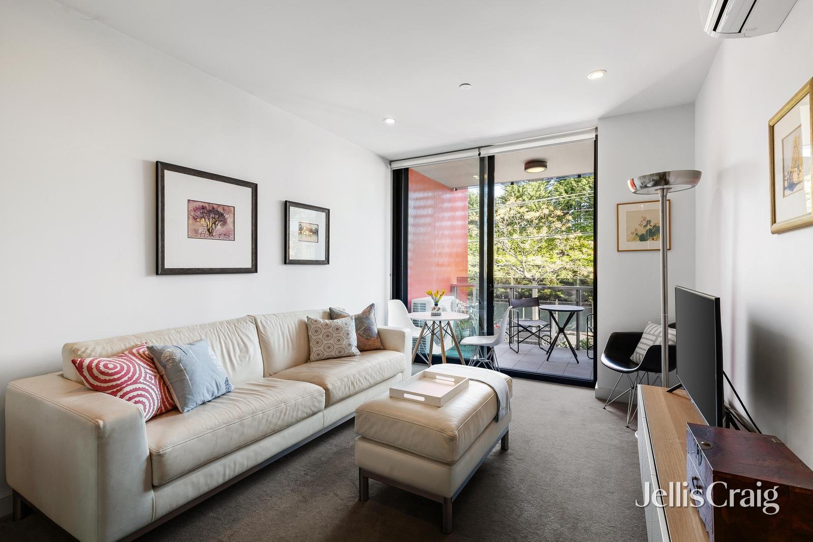 217/81-83 Riversdale Road, Hawthorn image 3