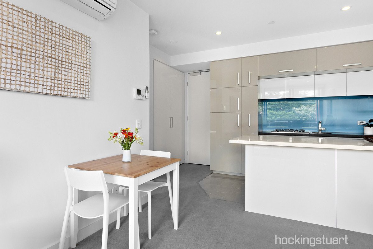 217/81 Riversdale Road, Hawthorn image 4