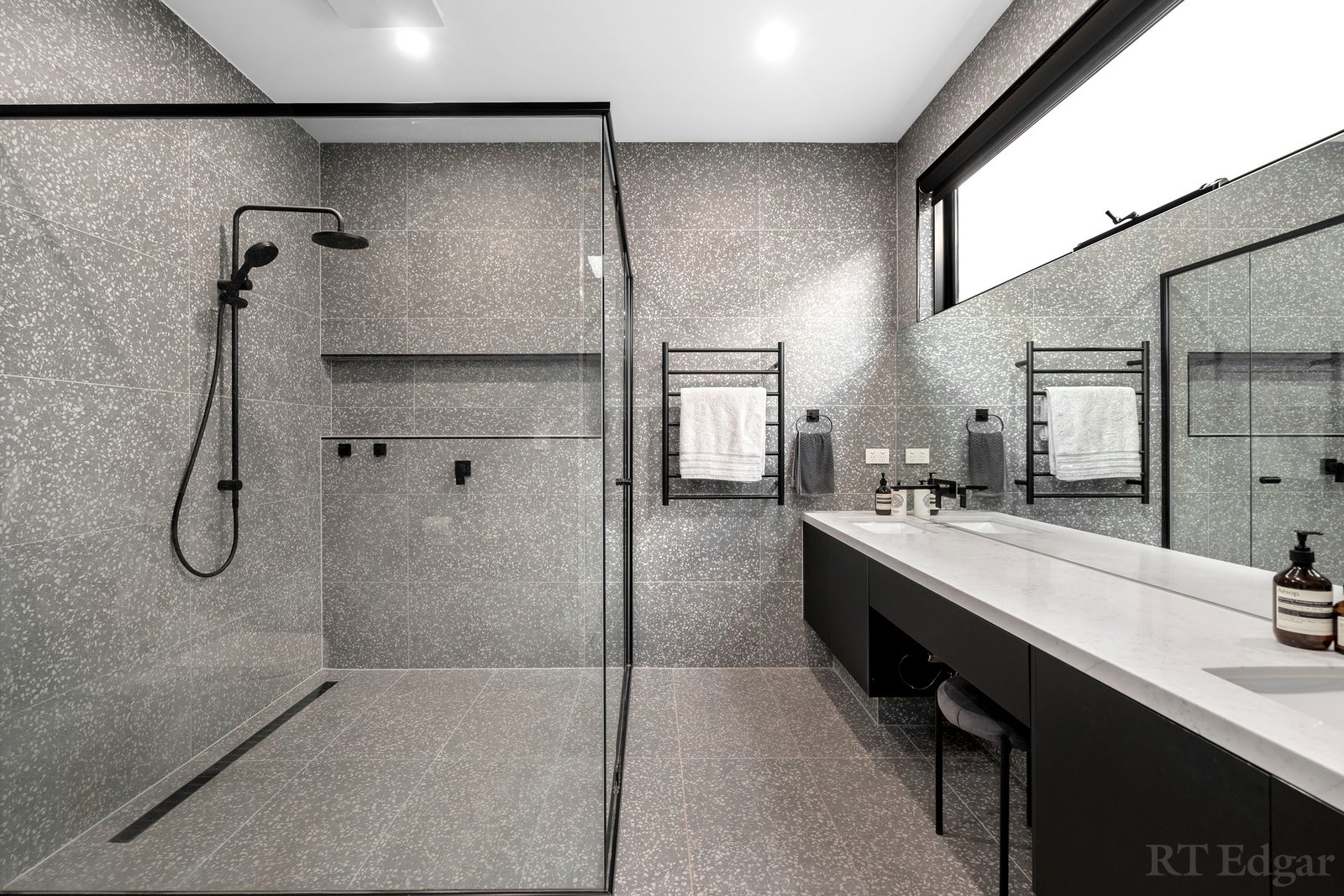 Property Gallery Thumbnail 15