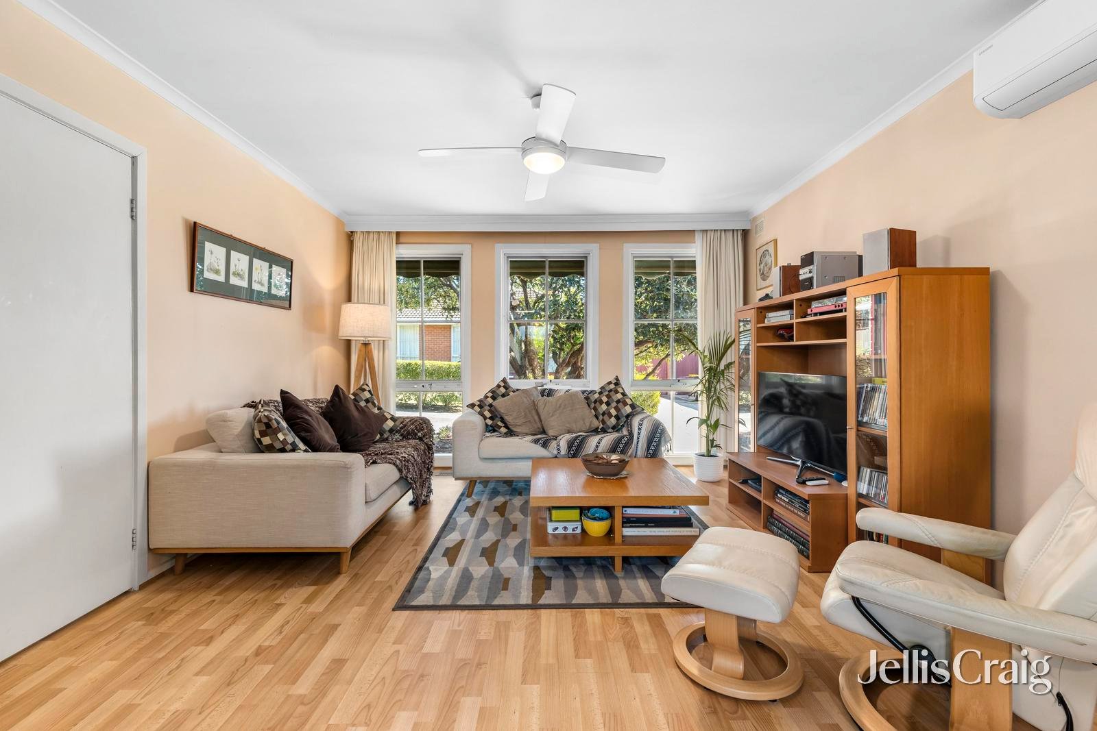 2/18-24 Whiton Street, Mount&nbsp;Waverley image 2